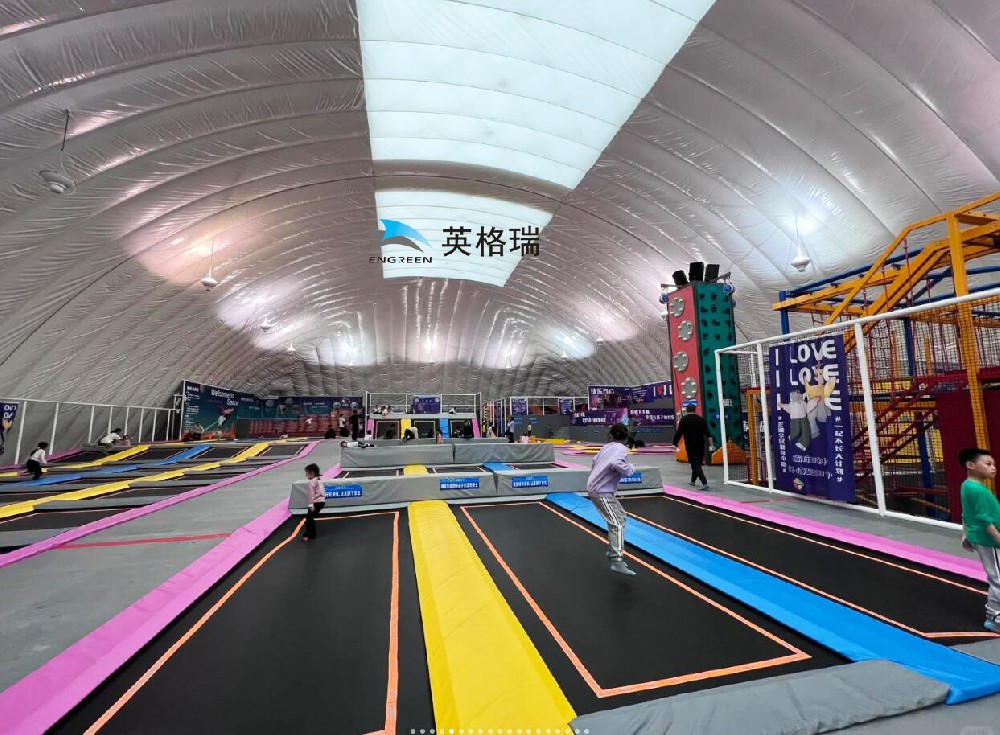 解锁亲子新玩法！气膜馆变身超酷儿童乐园